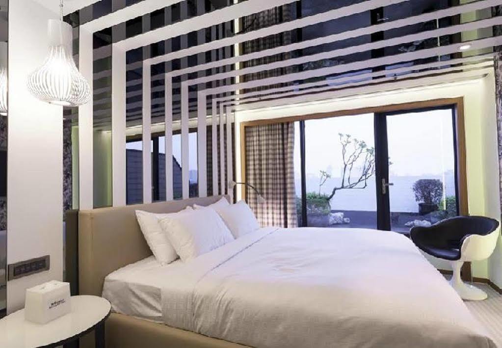 Royal Hotel Group- Central Park Branch Kaohsiung Luaran gambar