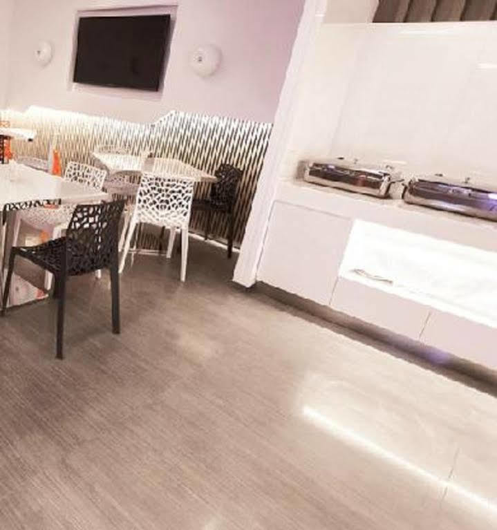 Royal Hotel Group- Central Park Branch Kaohsiung Luaran gambar